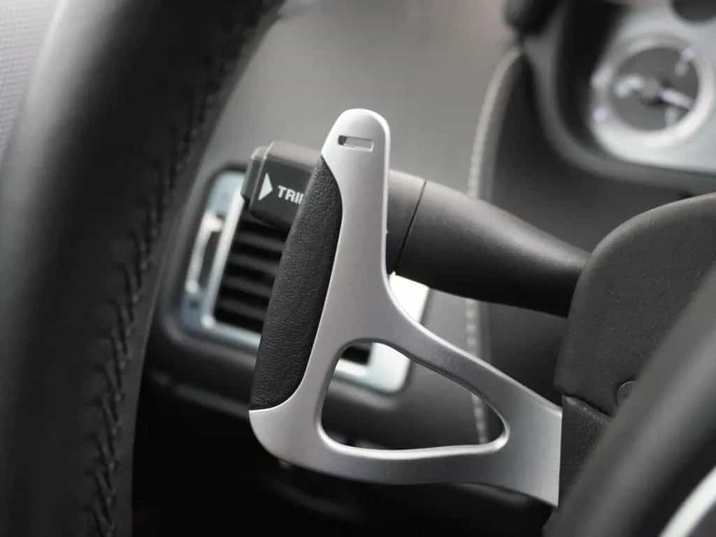 Aston Martin DB9 Volante 5.9 V12 Touchtronic NL Auto |  navi 01/2008-photo-17