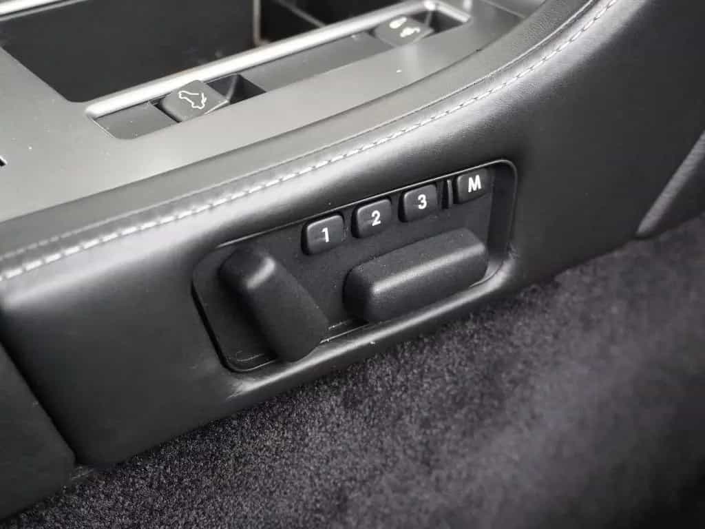 Aston Martin DB9 Volante 5.9 V12 Touchtronic NL Auto |  navi 01/2008-photo-29