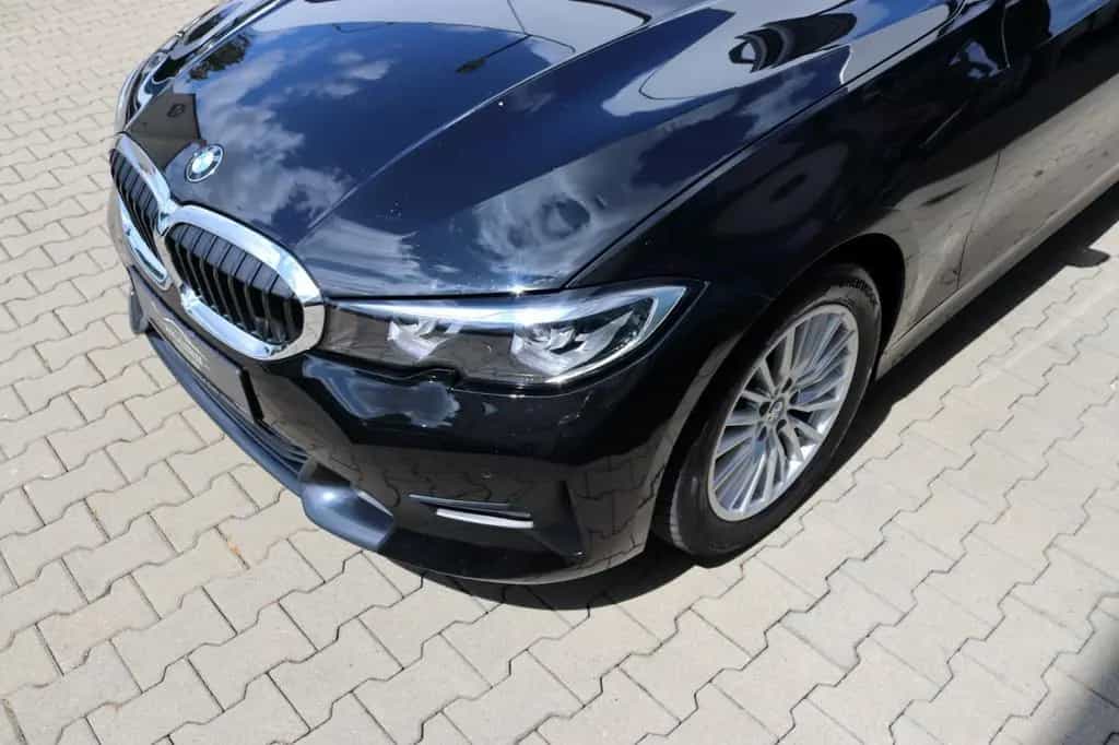 BMW 320 d xDrive Touring SportLine ShadowLine Head Up 11/2020-photo-12