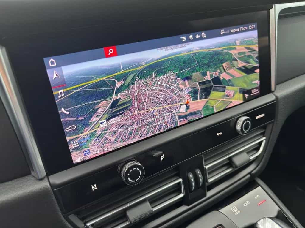 Porsche Macan /LED/Kamera/Allrad/Bose/Pano/1.Hd/Approved 12/2021-photo-18