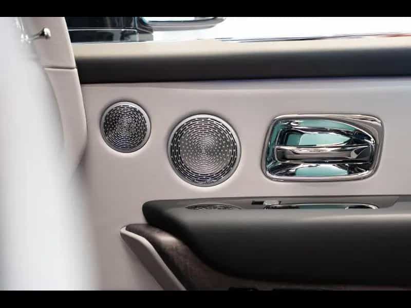 Rolls-Royce Cullinan Provenance 2 Year Warranty &  Service 12/2024-photo-16