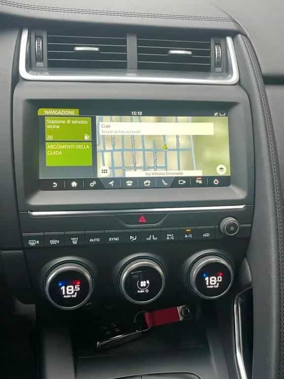 Jaguar E-Pace 2.0D 150 CV S 11/2018-photo-11