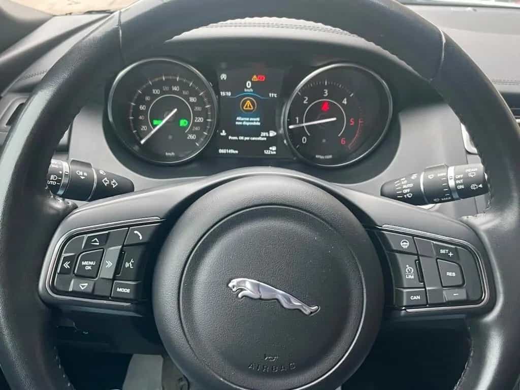 Jaguar E-Pace 2.0D 150 CV S 11/2018-photo-12