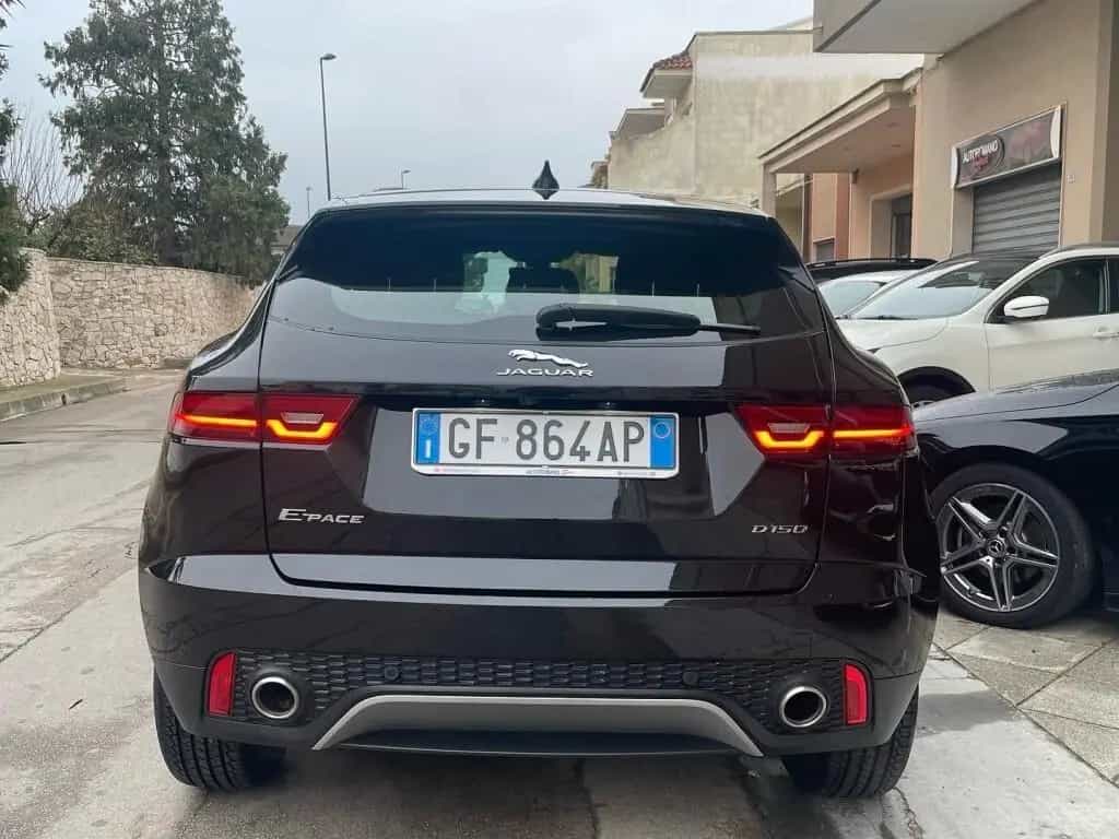 Jaguar E-Pace 2.0D 150 CV S 11/2018-photo-2