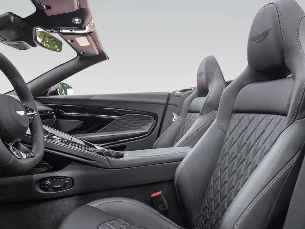 Aston Martin DB12 Volante | Onyx Black | Duotone Interieur 02/2026-photo-14