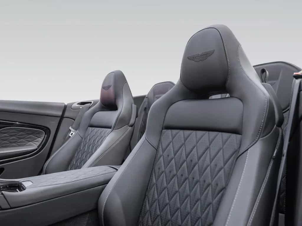 Aston Martin DB12 Volante | Onyx Black | Duotone Interieur 02/2026-photo-15