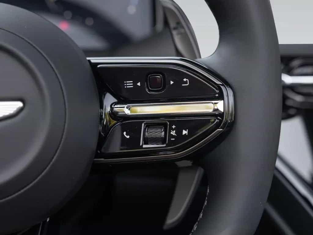 Aston Martin DB12 Volante | Onyx Black | Duotone Interieur 02/2026-photo-20