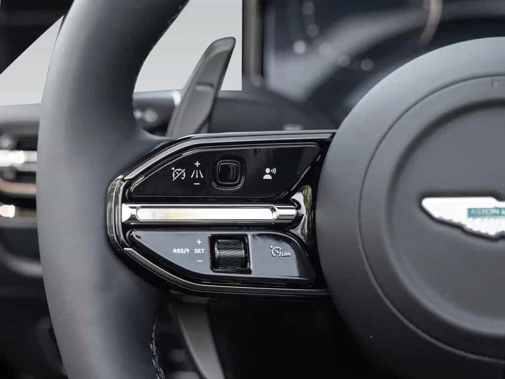 Aston Martin DB12 Volante | Onyx Black | Duotone Interieur 02/2026-photo-21