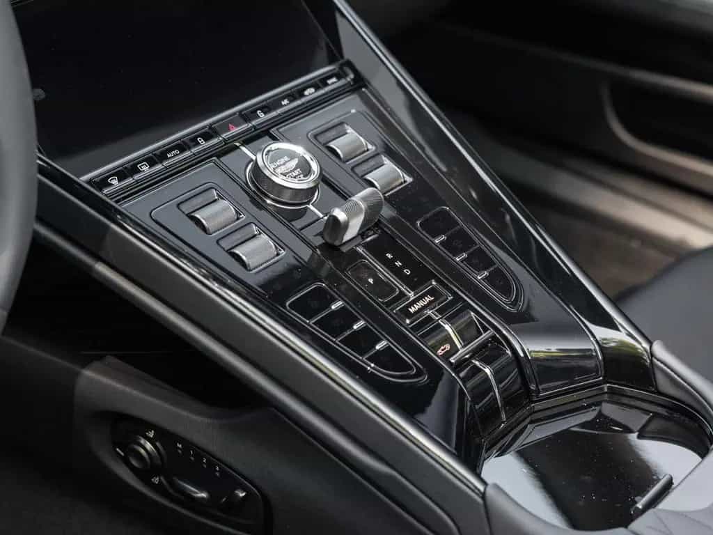 Aston Martin DB12 Volante | Onyx Black | Duotone Interieur 02/2026-photo-26