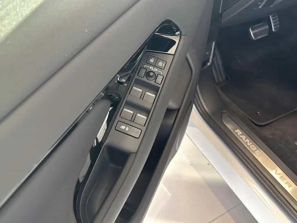 Land Rover Range Rover Rover Evoque Dynamic SE Bluetooth Navi LED 01/2025-photo-5