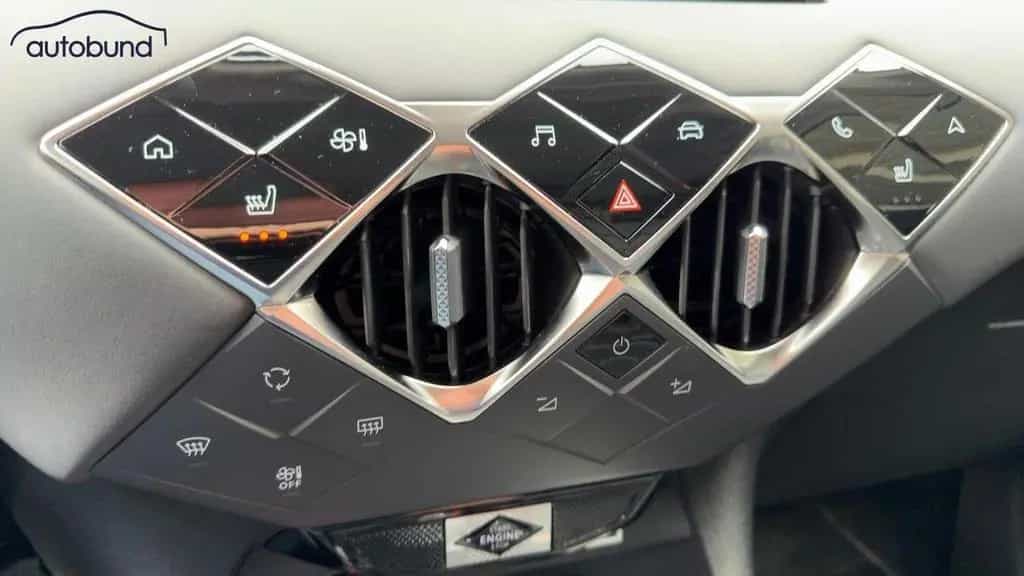 DS Automobiles DS3 1,2 PT 130 Automatik Alu HUD KA LED Link NAV 07/2024-photo-16