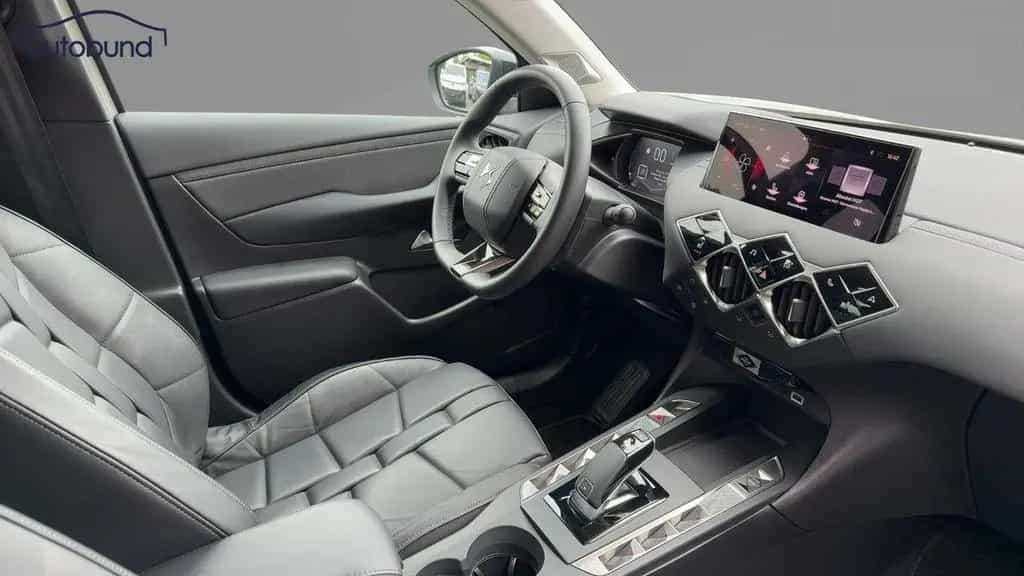 DS Automobiles DS3 1,2 PT 130 Automatik Alu HUD KA LED Link NAV 07/2024-photo-4
