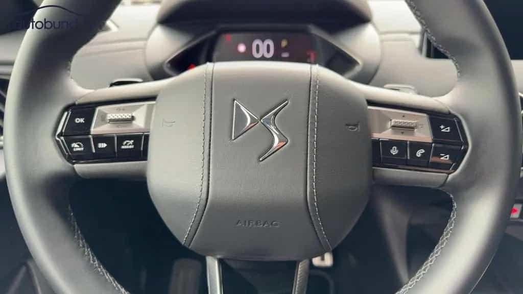DS Automobiles DS3 1,2 PT 130 Automatik Alu HUD KA LED Link NAV 07/2024-photo-9