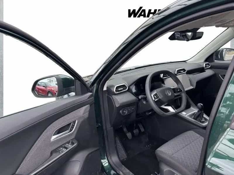 MG ZS Standard MT MY24 *KAMERA*CARPLAY* 06/2025-photo-8