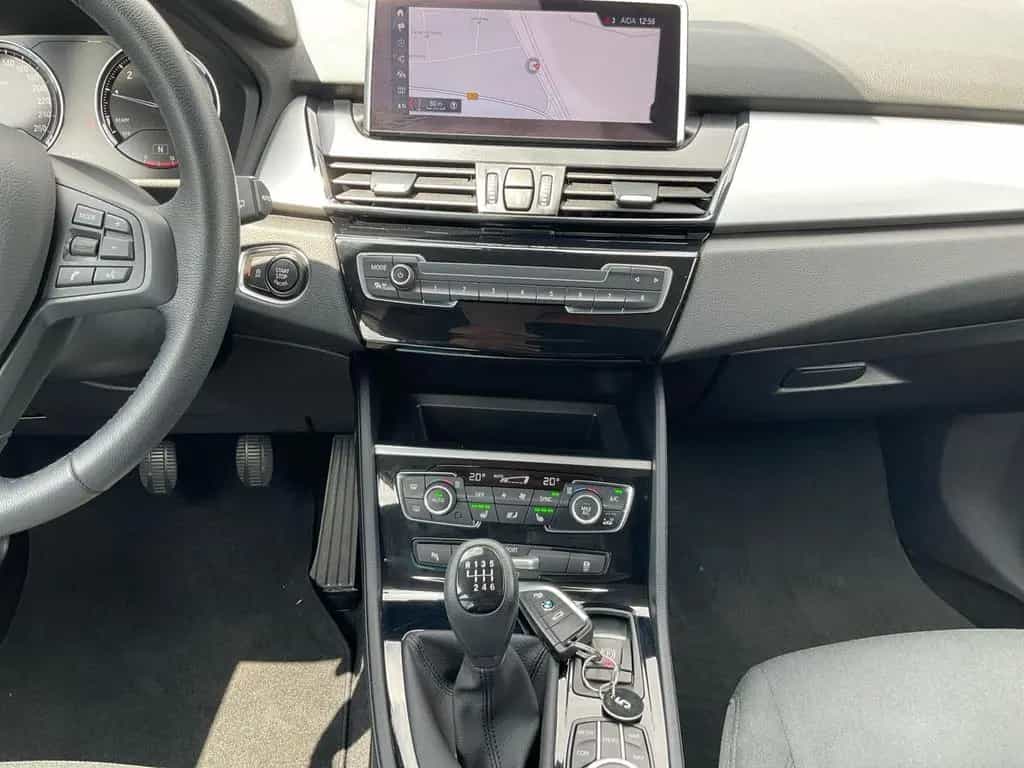 BMW 218 Active Tourer 218i Active Tourer Navi Sitzheizung PDC DAB+ 12/2020-photo-10