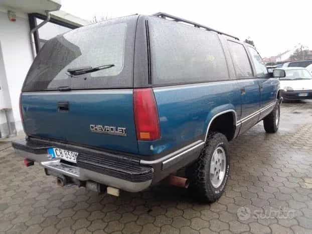 Chevrolet Blazer Suburban 02/1993-photo-2