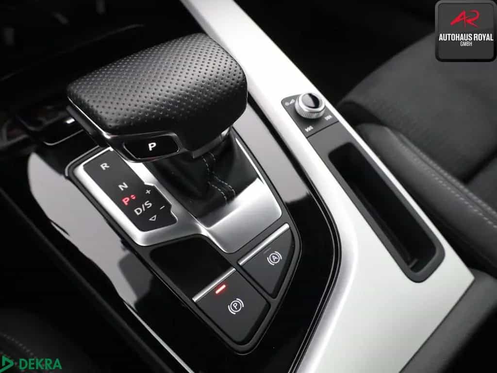 Audi A4 Avant 40 TFSI 3x S LINE VIRTUAL,PANO,KAMERA 03/2022-photo-22