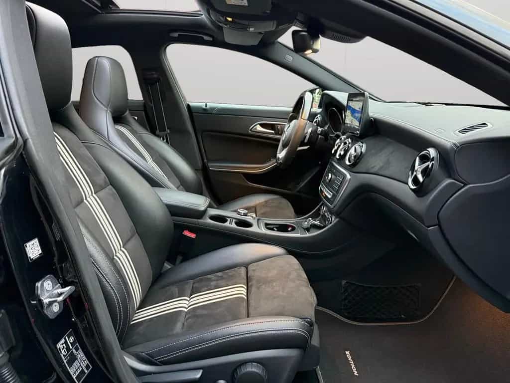 Mercedes-Benz CLA-Class 250 Shooting Brake 4-Matik AMG-Line*LED*Pano 06/2018-photo-9