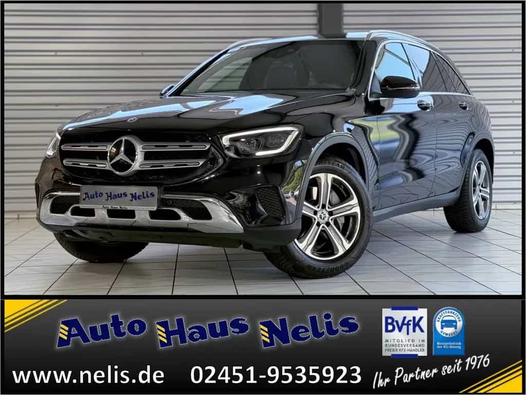 Mercedes-Benz GLC 200 AMG-Line Innen Panorama AHK FACELIFT WiF 10/2019-photo-0