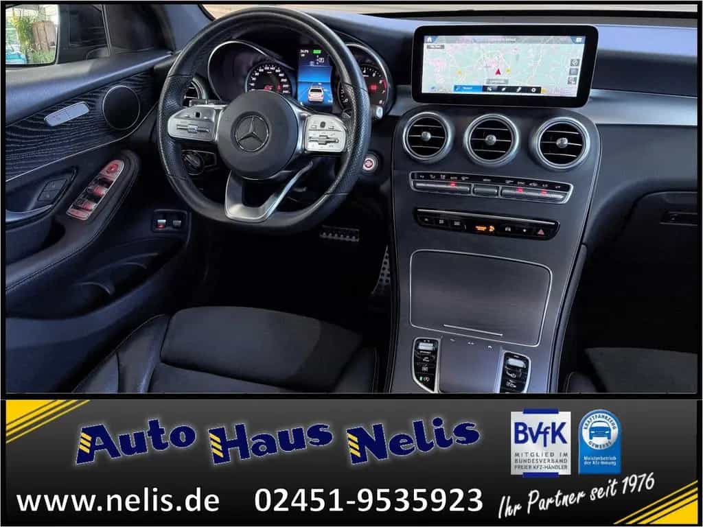 Mercedes-Benz GLC 200 AMG-Line Innen Panorama AHK FACELIFT WiF 10/2019-photo-12