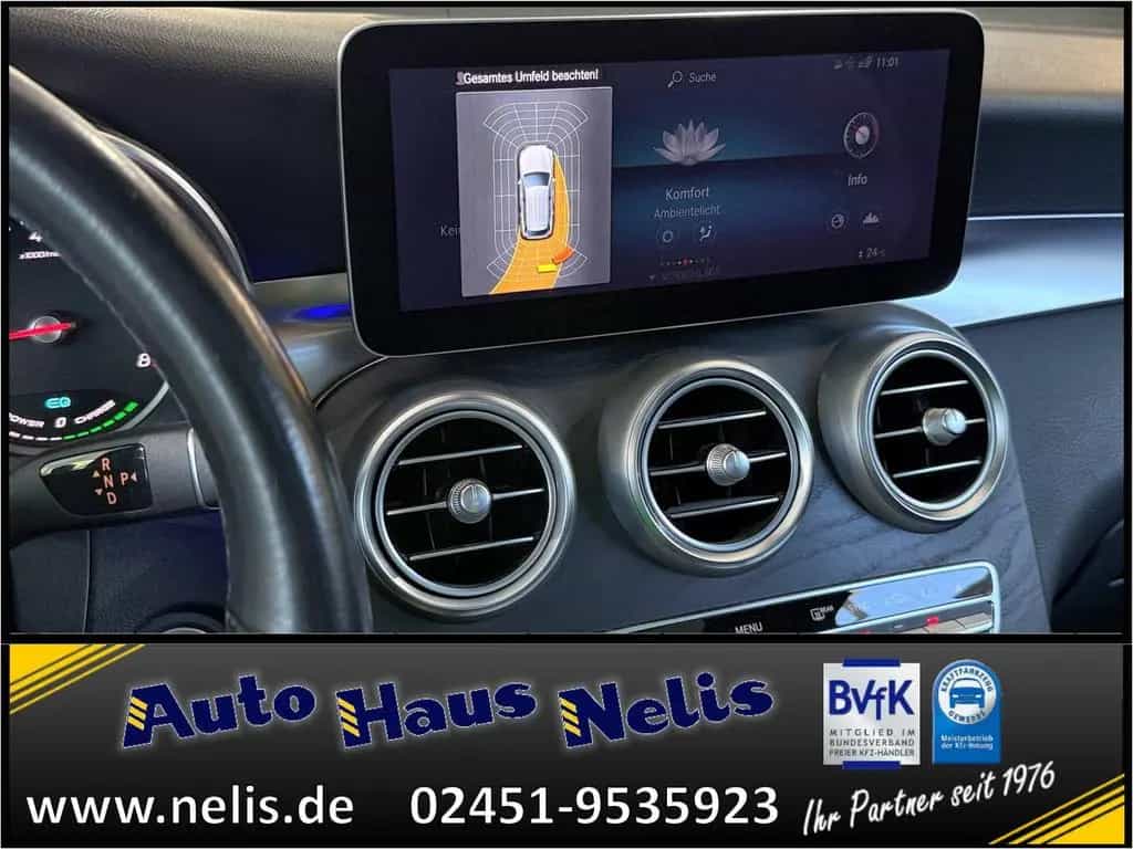 Mercedes-Benz GLC 200 AMG-Line Innen Panorama AHK FACELIFT WiF 10/2019-photo-15