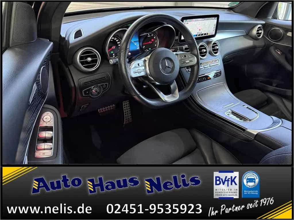 Mercedes-Benz GLC 200 AMG-Line Innen Panorama AHK FACELIFT WiF 10/2019-photo-9