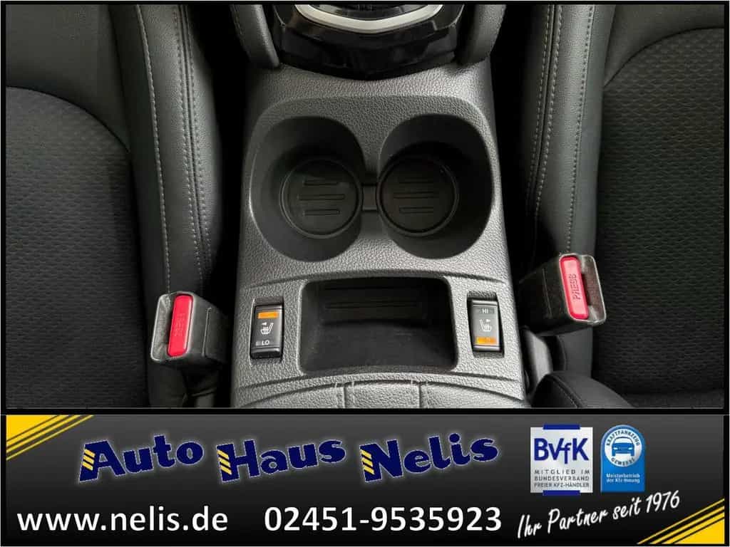 Nissan Qashqai 1,3 DIG-T DCT Tekna 4x2 Keyless LED Navi 01/2019-photo-13