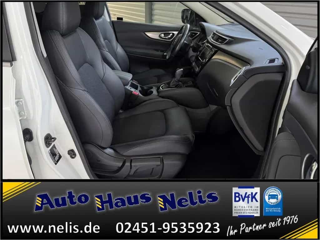 Nissan Qashqai 1,3 DIG-T DCT Tekna 4x2 Keyless LED Navi 01/2019-photo-24