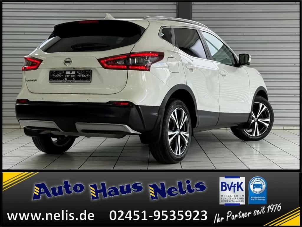 Nissan Qashqai 1,3 DIG-T DCT Tekna 4x2 Keyless LED Navi 01/2019-photo-35
