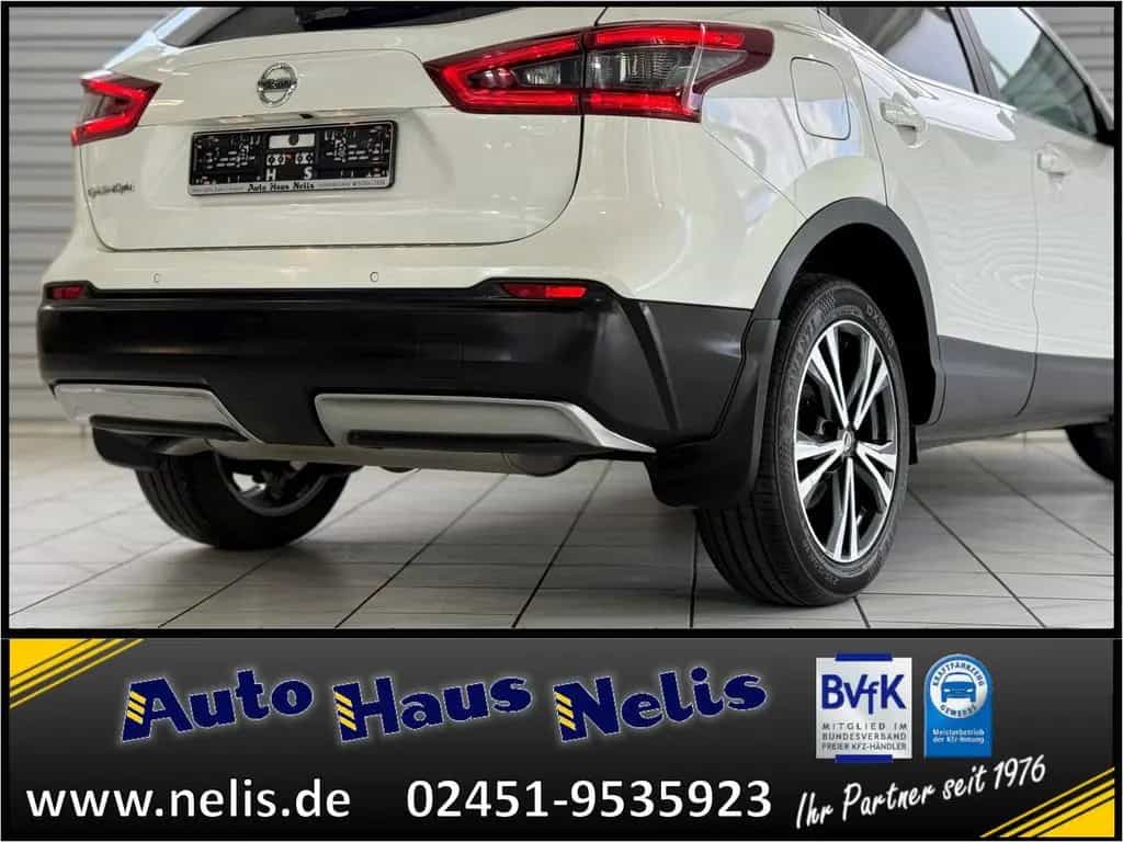 Nissan Qashqai 1,3 DIG-T DCT Tekna 4x2 Keyless LED Navi 01/2019-photo-36