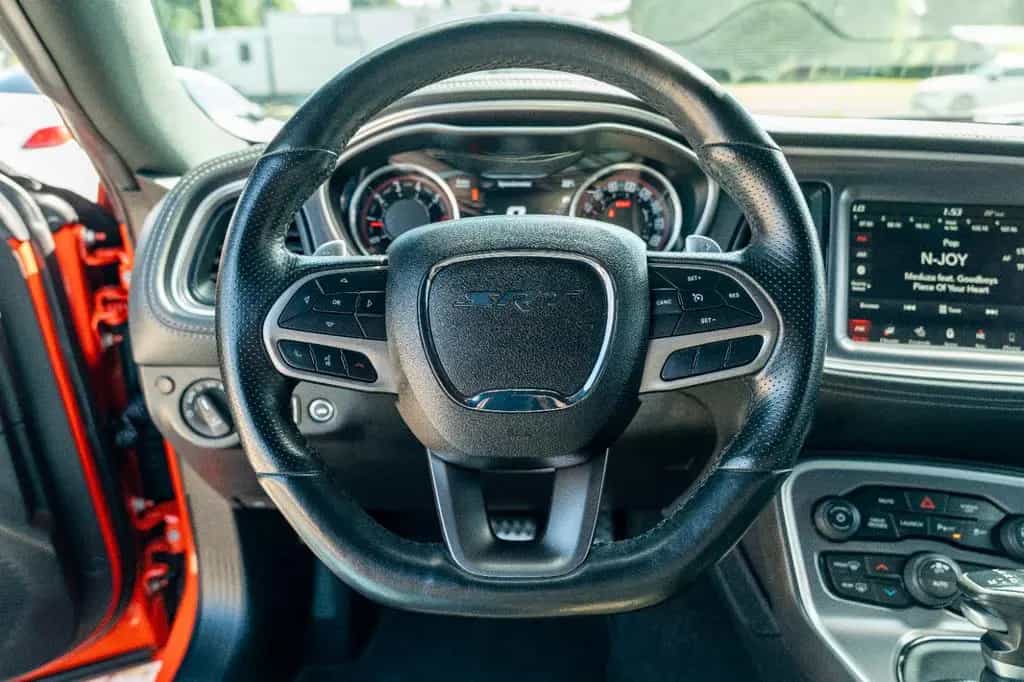 Dodge Challenger SRT 6.4/Scat-Pack/BREMBO/CarPlay/LHZ/ 09/2021-photo-23