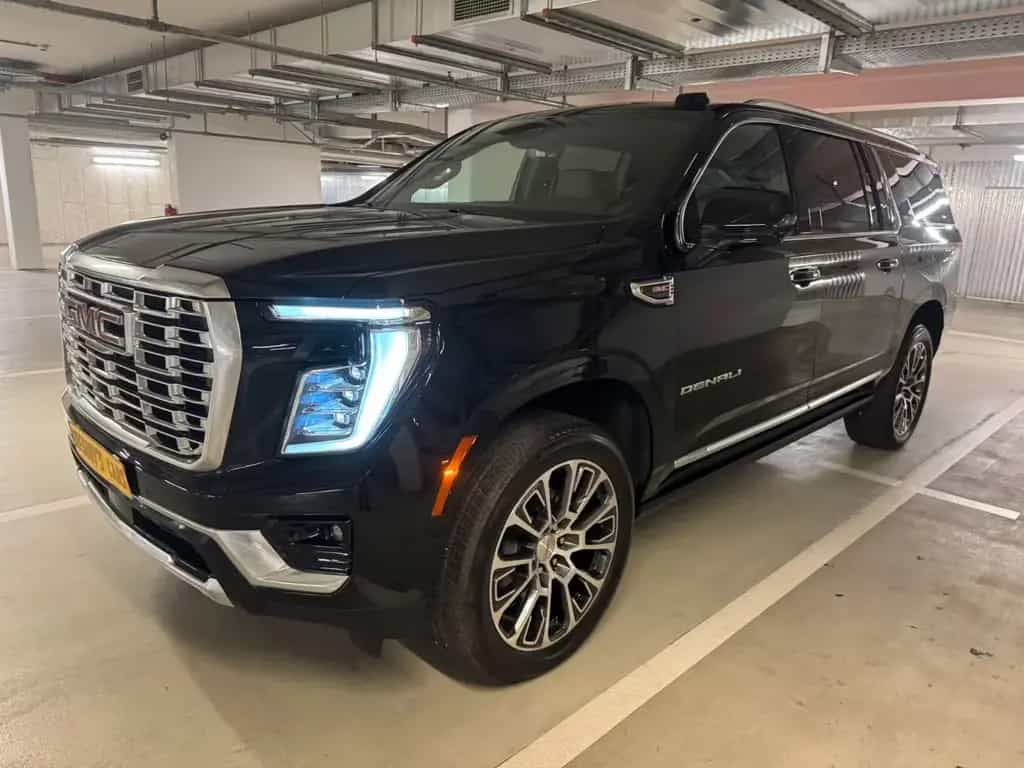 GMC Yukon DENALI XL TURBO+DIESEL+NEW+305HP+FULL null-photo-16