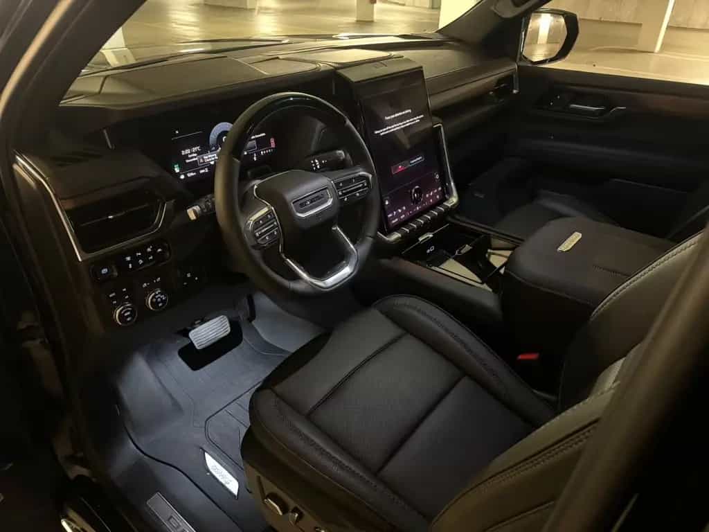 GMC Yukon DENALI XL TURBO+DIESEL+NEW+305HP+FULL null-photo-19