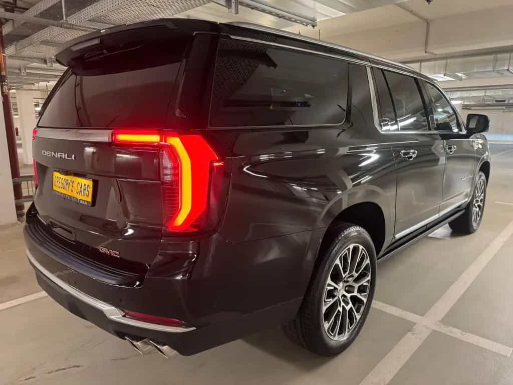 GMC Yukon DENALI XL TURBO+DIESEL+NEW+305HP+FULL null-photo-8