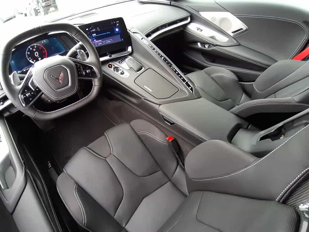 Corvette C8 Coupe 6,2 V8 3LT |Competition|Frontlift|EU 08/2025-photo-18