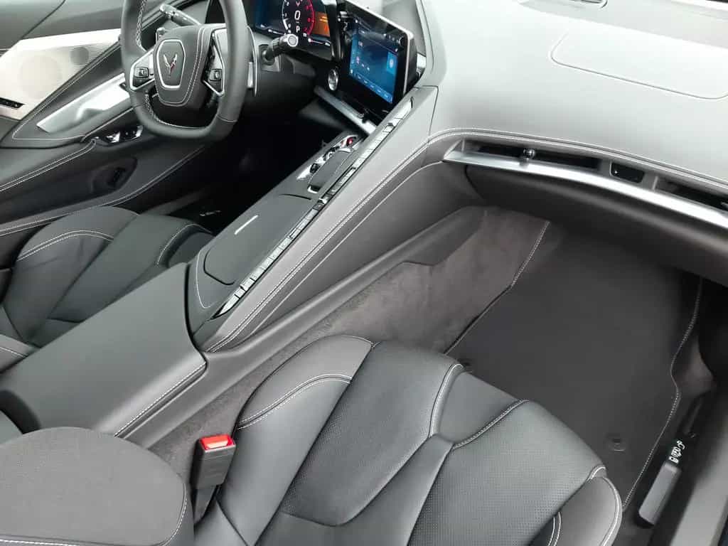 Corvette C8 Coupe 6,2 V8 3LT |Competition|Frontlift|EU 08/2025-photo-8