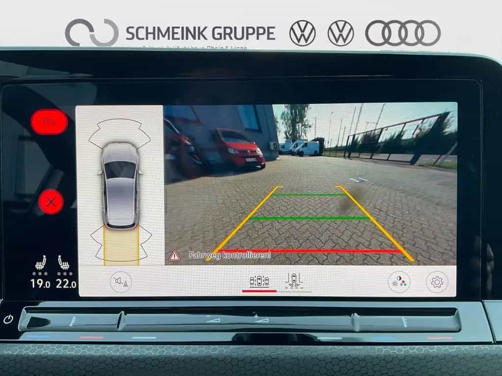 Volkswagen Golf VIII GTI 2.0 TSI DSG Kamera Navi SHZ 04/2022-photo-17