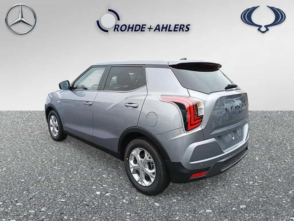 KGM Tivoli 1.5 NOMAD+AUTOMATIK+LM FELGEN+ANDROID++++ null-photo-2