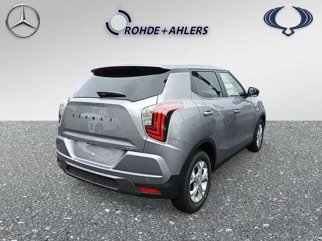 KGM Tivoli 1.5 NOMAD+AUTOMATIK+LM FELGEN+ANDROID++++ null-photo-4