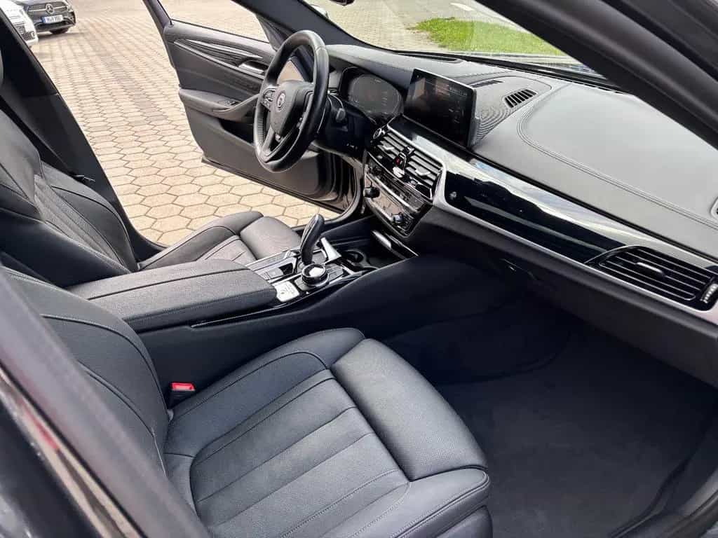 ALPINA B5 4.4 Bi-Turbo Touring VOLLAUSSTATTUNG 05/2020-photo-14