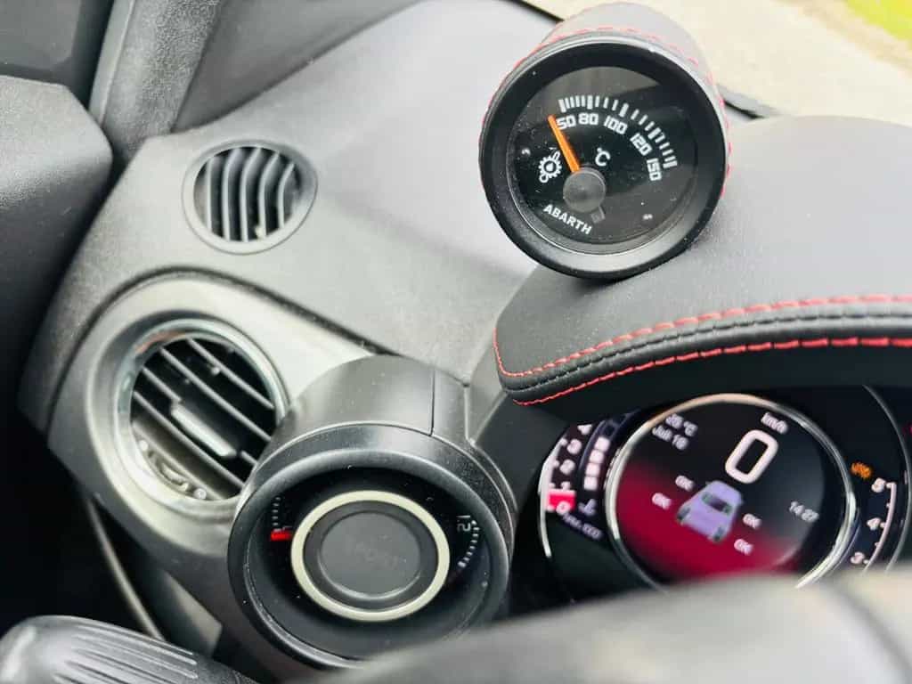 Fiat 500 Abarth 595-Klimaauto-Xenon-Vollleder-Interscope 10/2015-photo-13