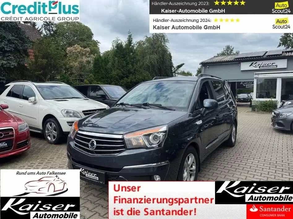 Ssangyong Rodius nur 108TKM-7 Sitzer-Leder-Kamera-Automati 07/2017-photo-0