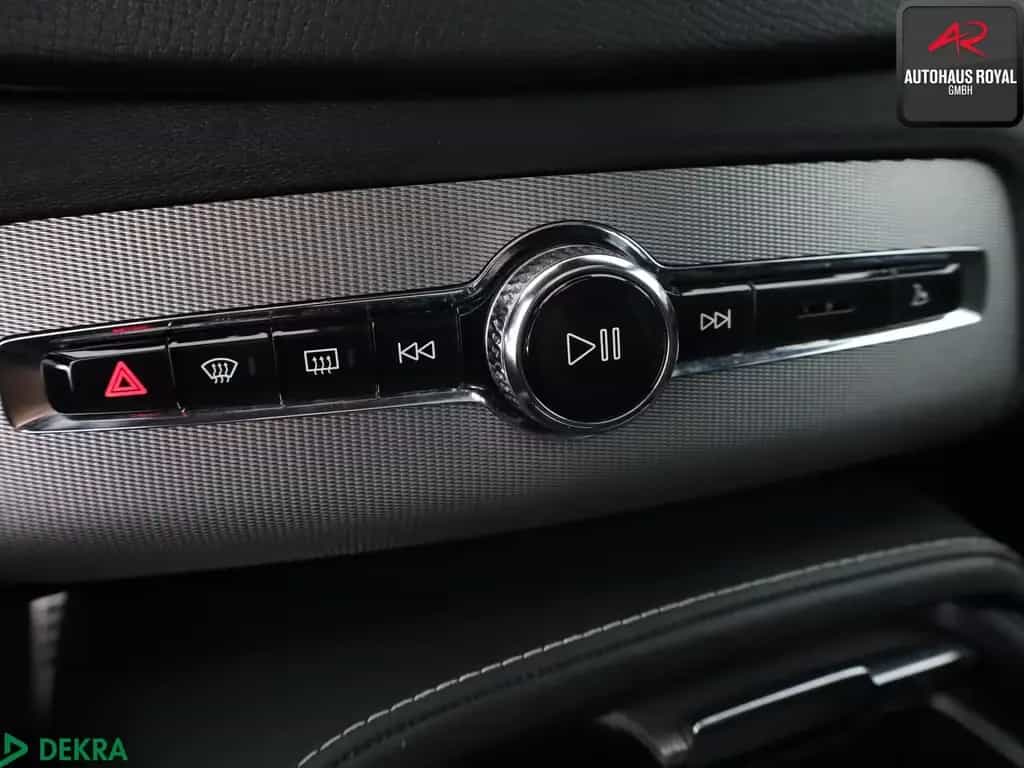 Volvo XC90 XC 90 2.0 D5 AWD R DESIGN MEMORY,ACC,PANO,KAMERA 04/2018-photo-21