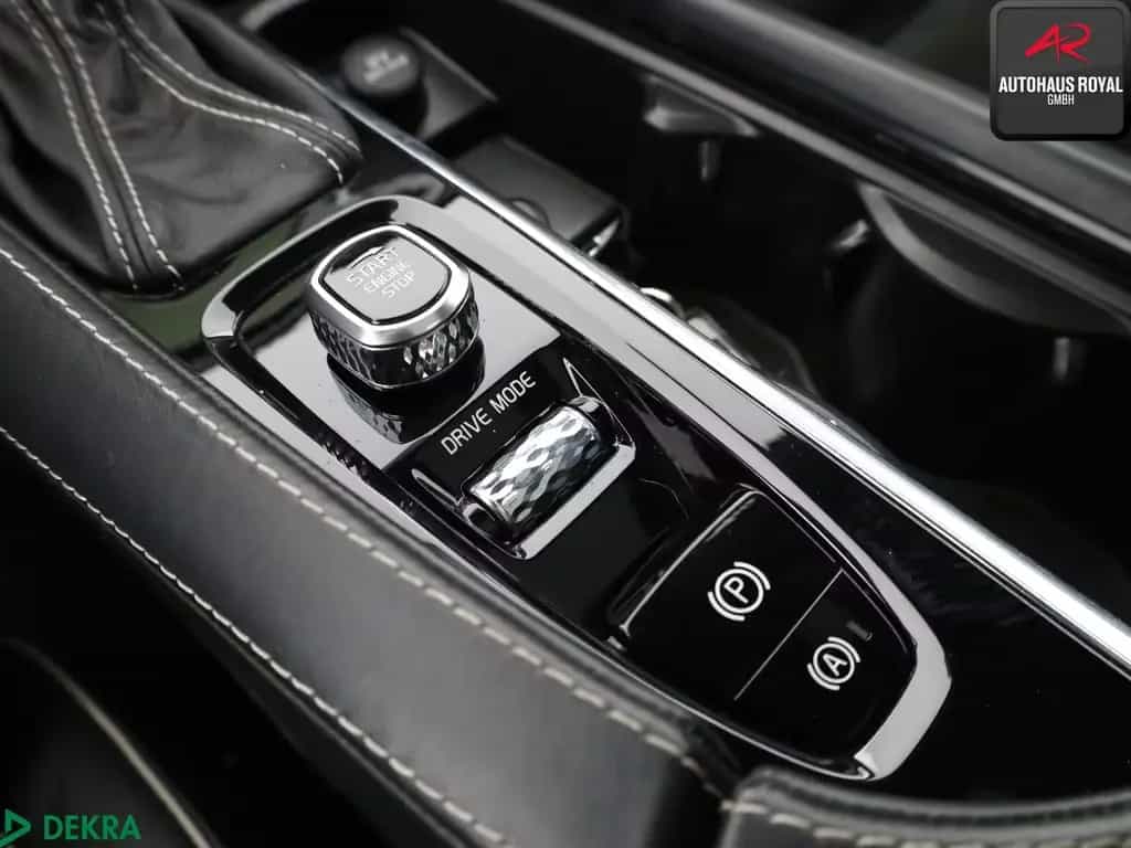 Volvo XC90 XC 90 2.0 D5 AWD R DESIGN MEMORY,ACC,PANO,KAMERA 04/2018-photo-23