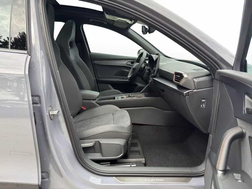 Cupra Formentor VZ 2.0 TSI 333PS 4x4 Aut. 12/2025-photo-17
