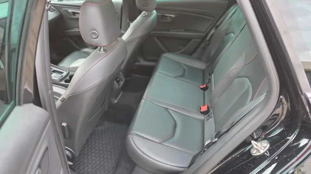 Seat Leon ST 2.0 FR Leder PANORAMA LED 11/2018-photo-11