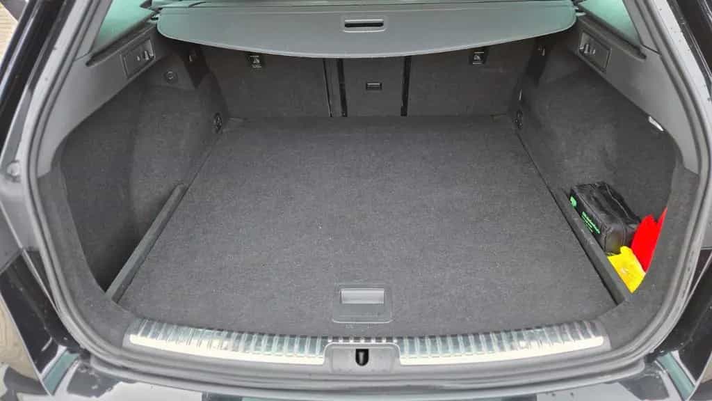 Seat Leon ST 2.0 FR Leder PANORAMA LED 11/2018-photo-14
