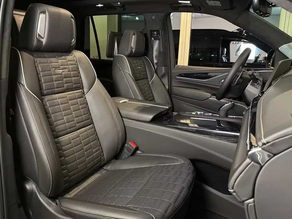 Cadillac Escalade V-Series 2024|6.2 V8 Supercharged|682PS null-photo-19
