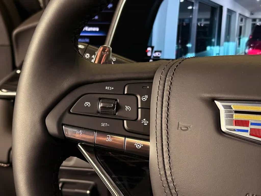 Cadillac Escalade V-Series 2024|6.2 V8 Supercharged|682PS null-photo-25