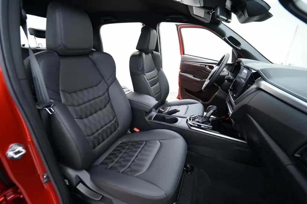 Isuzu D-Max Double Cab 4x4 LSE Pick-Up ISUZU Händler null-photo-12
